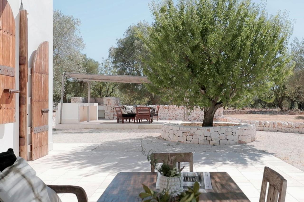 Cisternino Villa In Olive Groove Eksteriør billede