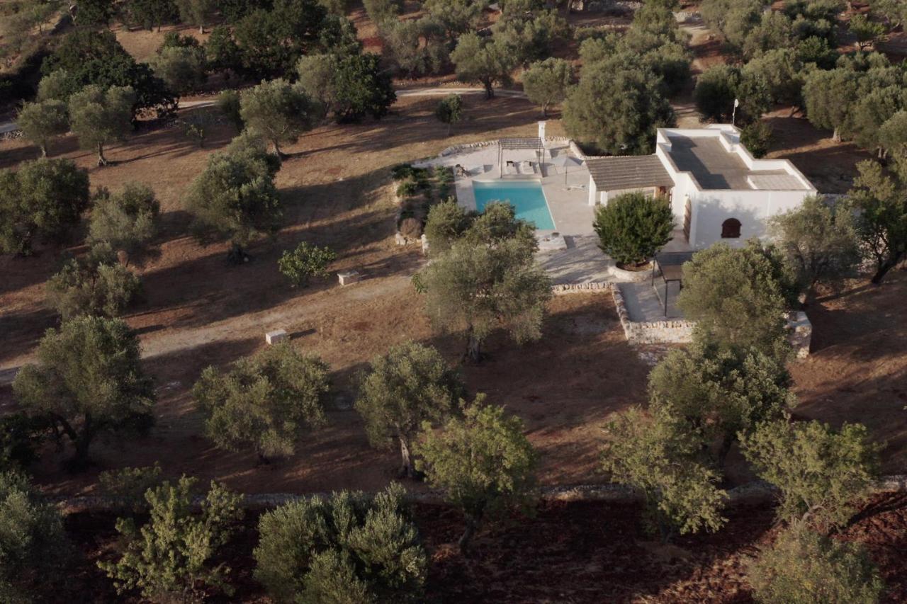 Cisternino Villa In Olive Groove Eksteriør billede