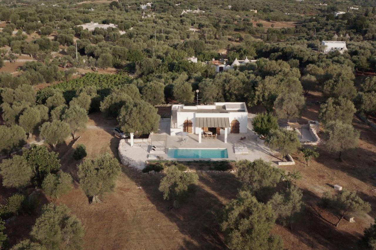 Cisternino Villa In Olive Groove Eksteriør billede