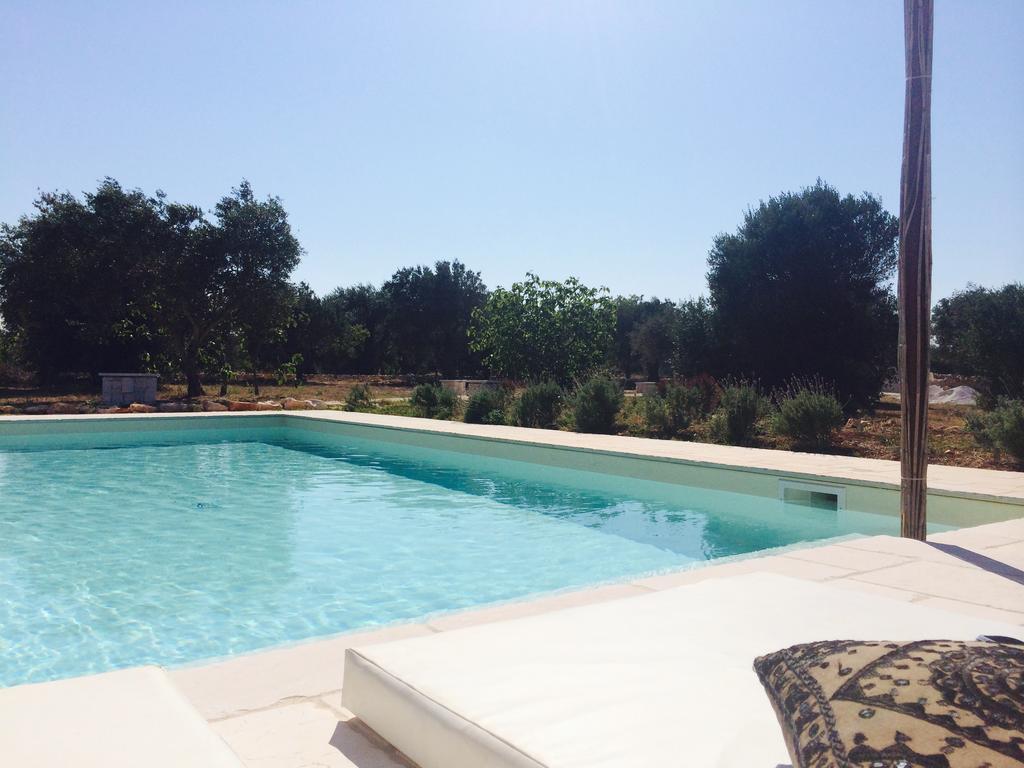 Cisternino Villa In Olive Groove Eksteriør billede